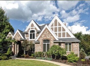 1540 Newport Creek Dr, Ann Arbor, MI 48103