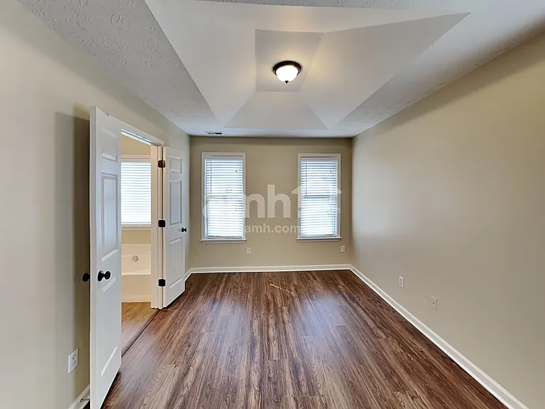 3840 Kirkwood Run NW — Photo 10