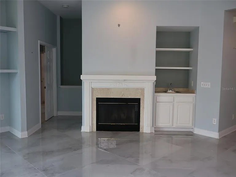 10842 Woodchase Cir — Photo 2