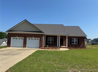 655 Plantation Dr, Cameron, NC 28326