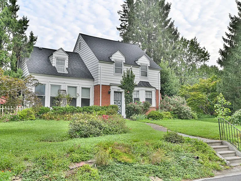 2302 Rudy Rd — Photo 2