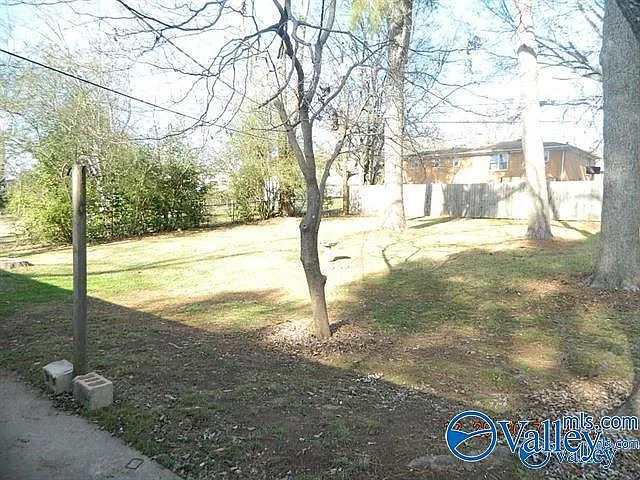 1607 Chapman Ave NE — Photo 32
