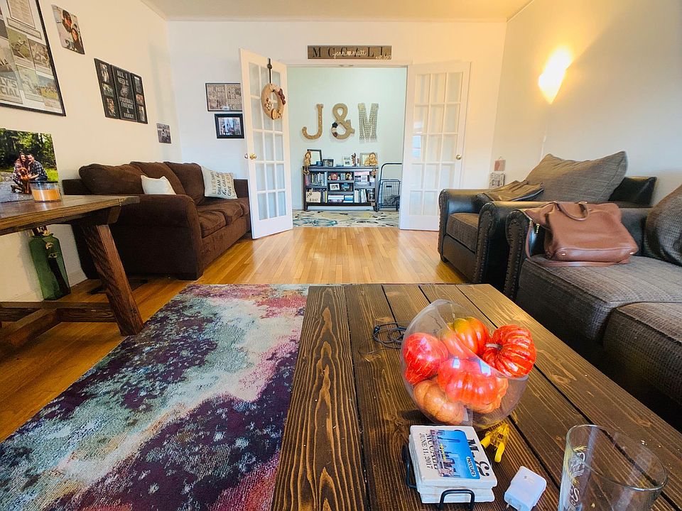 1st image of 6922 8th Ave #2