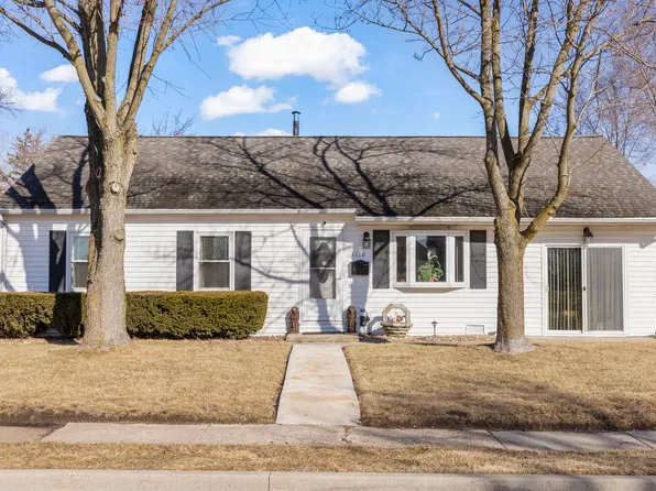 1110 Highland Ave, Lockport, IL 60441