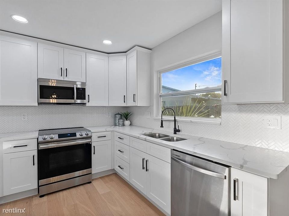 1st image of 3653R 68th St N