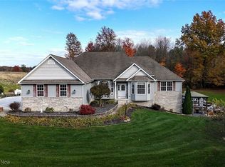 16555 Island Rd, Grafton, OH 44044