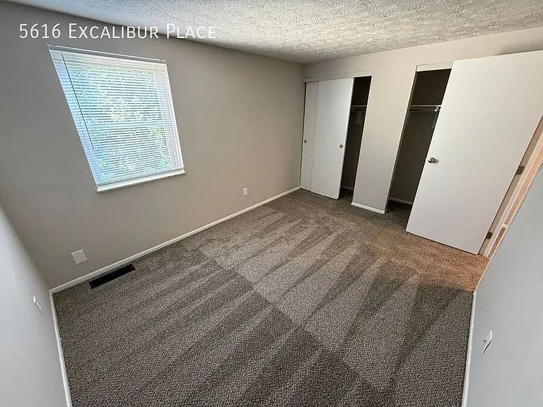 5616 Excalibur Pl — Photo 9