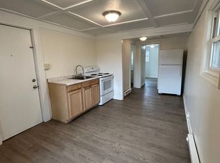 431 S Broad St #C, Grove City, PA 16127
