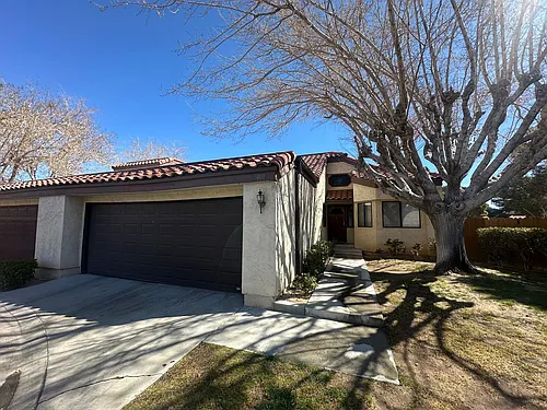 401 Tepatitlan Ct Photo 1