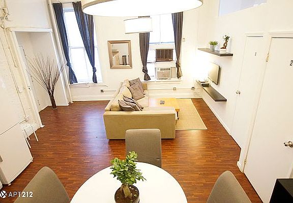 4th image of 444 Broome St APT 3w