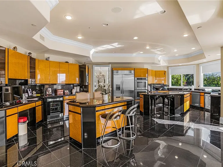 7231 Brandon Ct — Photo 35