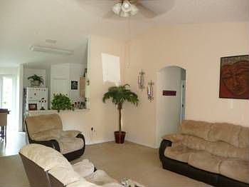 2nd image of 20 Richmond Dr