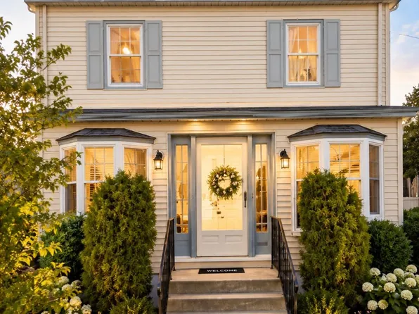 23 Redfern St, Hamilton, NJ 08610