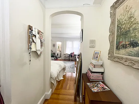 Rented by Meraki Realty LLC | media 10