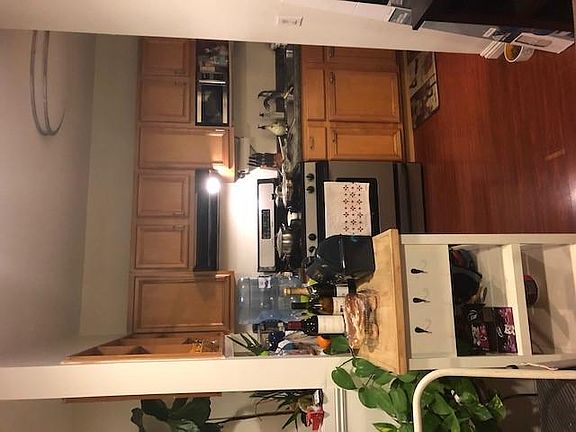 5th image of 702 E Verdugo Ave