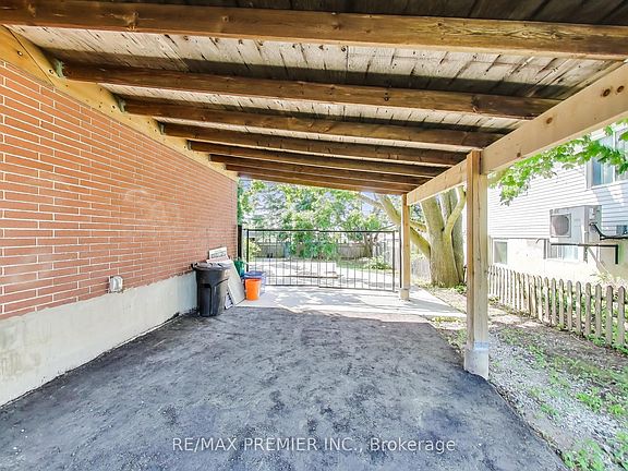 2nd image of 5 Golfdale Rd