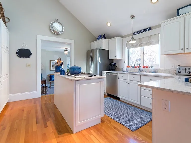 78 Atlantic Ave — Photo 6