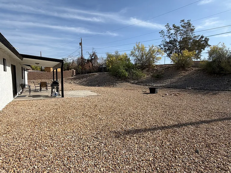 2328 Senita Dr — Photo 24