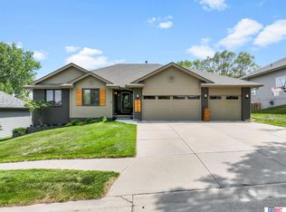 17123 Madison St, Omaha, NE 68135