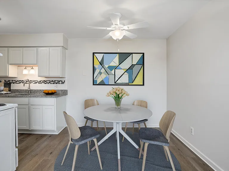 The Trilogy Apartments — Photo 11