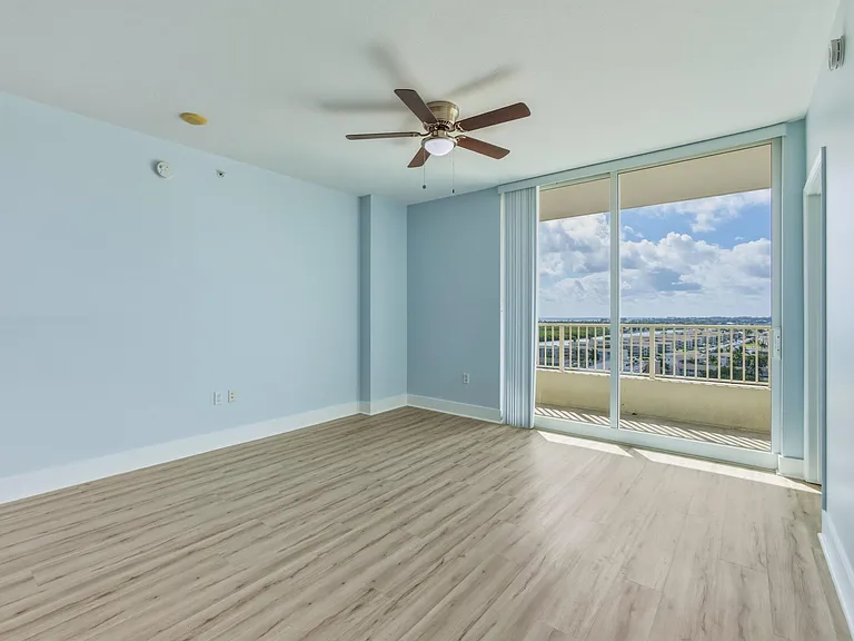 625 Casa Loma Blvd #1206 — Photo 15