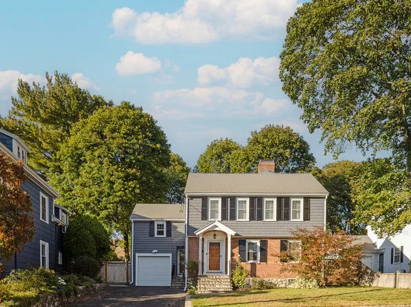 120 Upham St, Melrose, MA 02176