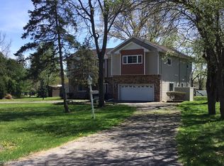 28251 Wildwood Trl, Farmington Hills, MI 48336