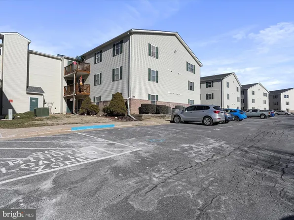 165 Hailey Ln APT G6, Strasburg, VA 22657