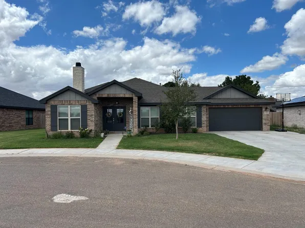 410 Cowboy Ln, Wolfforth, TX 79382