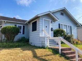 1328 9th St, Eureka, CA 95501