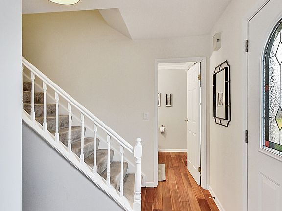 3rd image of 3693 Leather Leaf Ln