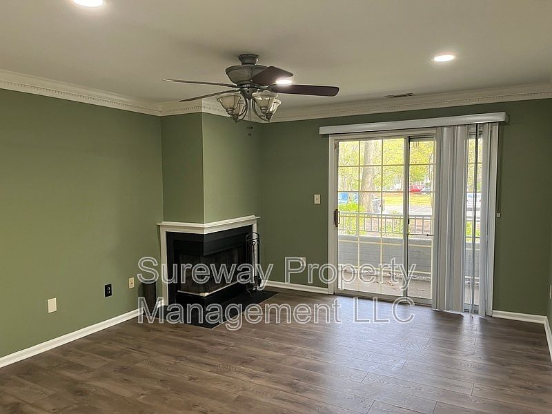 2203 Candlelight Ct, Helmetta, NJ 08828 Zillow