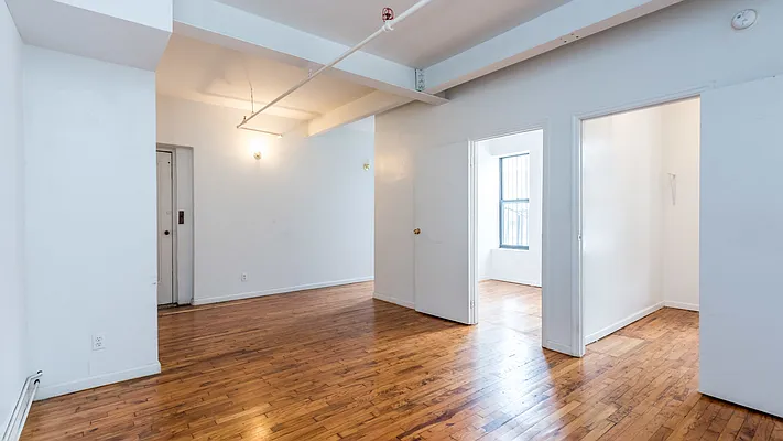 Rented by Nooklyn NYC LLC | media 21