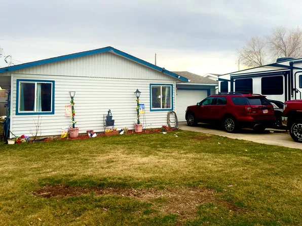 4124 Vaughn Ln, Billings, MT 59101