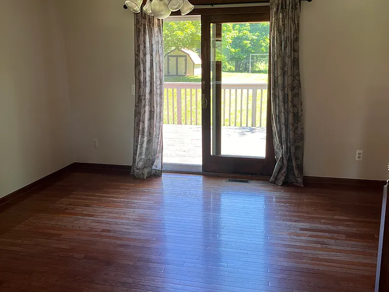 5500 Edgar Rd — Photo 21