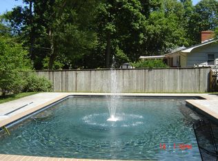 212 Benfield Rd, Severna Park, MD 21146