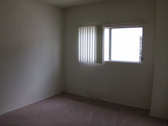4th image of 12631 Mitchell Ave APT 8
