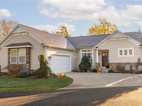 6540 Pear Ave NW, Canton, OH 44718