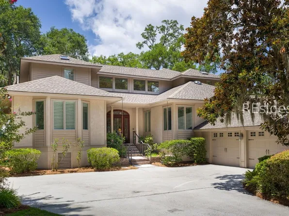 22 Marsh View Dr, Hilton Head Island, SC 29928