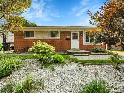 30617 Hennigan St, Roseville, MI, 48066