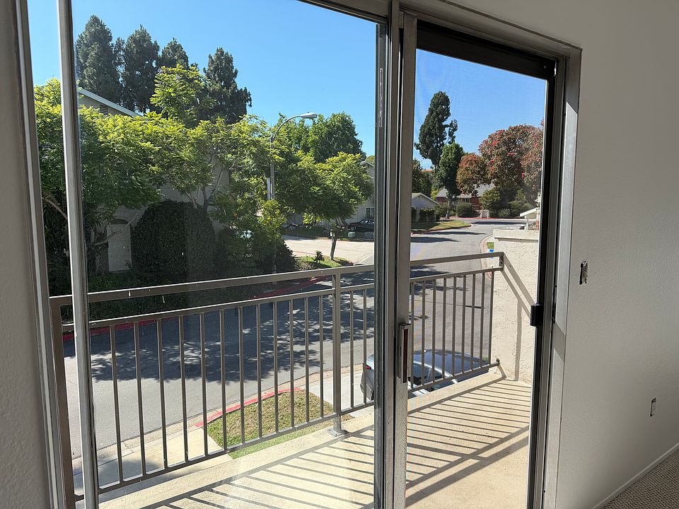 1st image of 7885 Camino Huerta