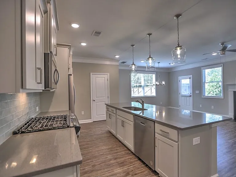 1912 Allagash Ln — Photo 24