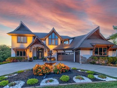 4416 NE Shadow Valley Cir, Lees Summit, MO, 64064
