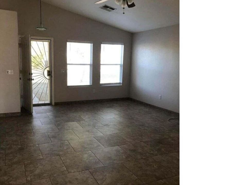 2nd image of 14283-14283 S Tampico Rd