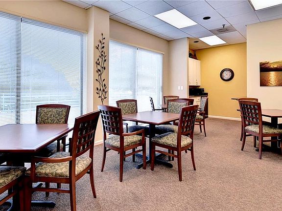 5th image of 7501 River Rd APT 9B