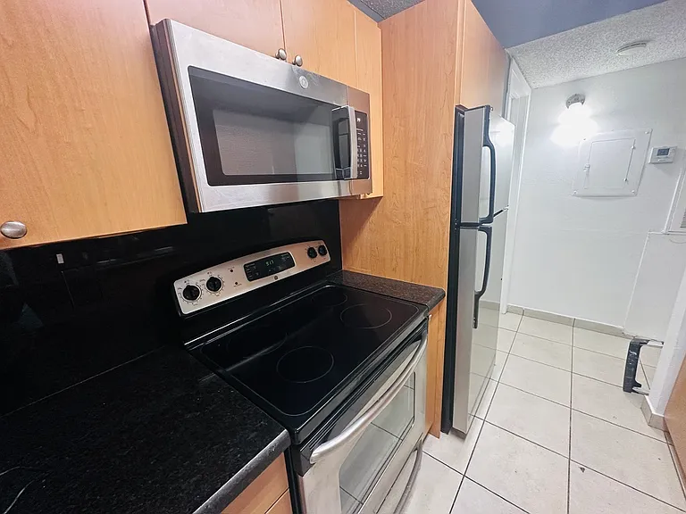 15689 SW 106th Ln #711 — Photo 7