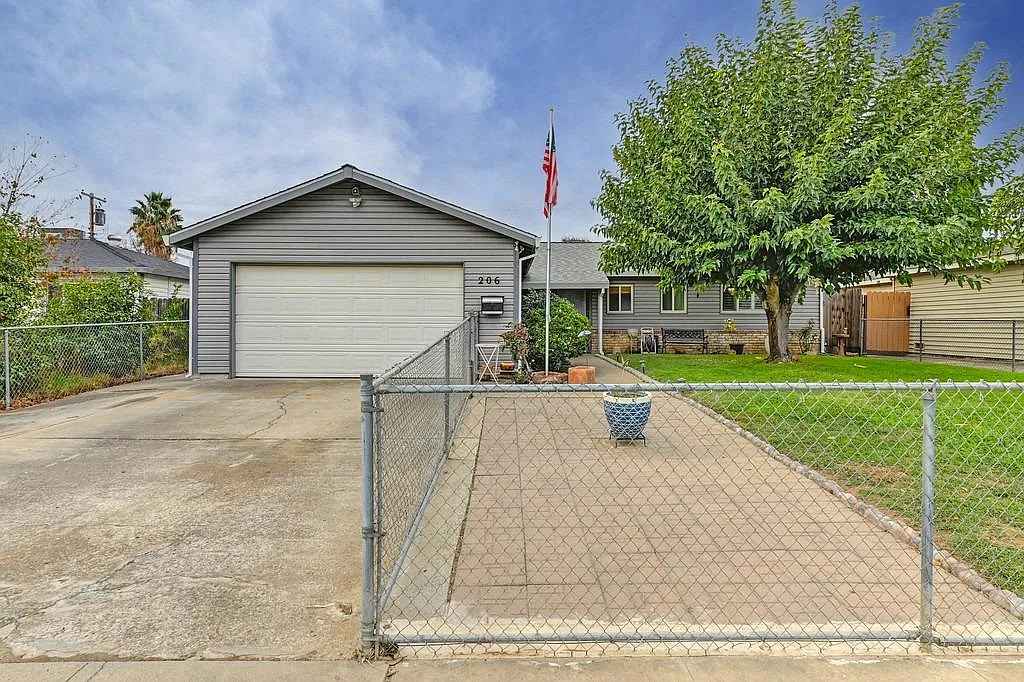 206 Arcano Way photo 1