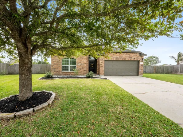 8303 Rocky River St, Cove, TX 77523