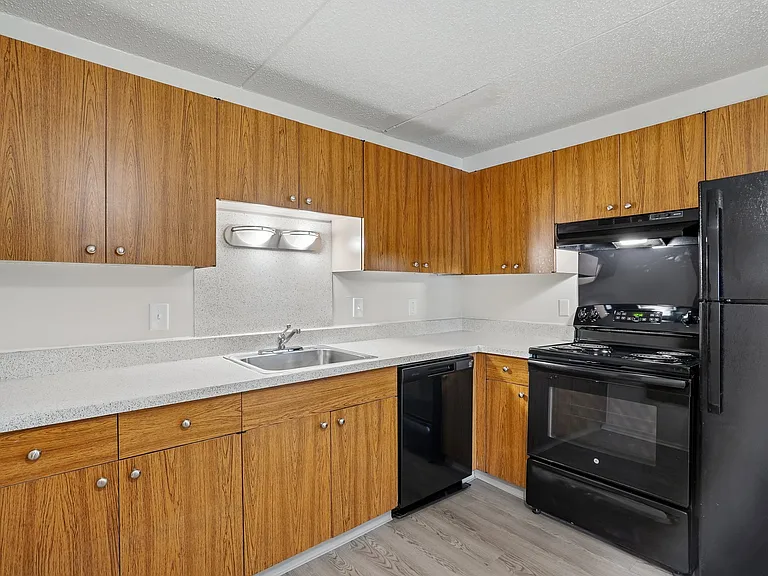 The Heights of Southfield Apartments — Photo 55