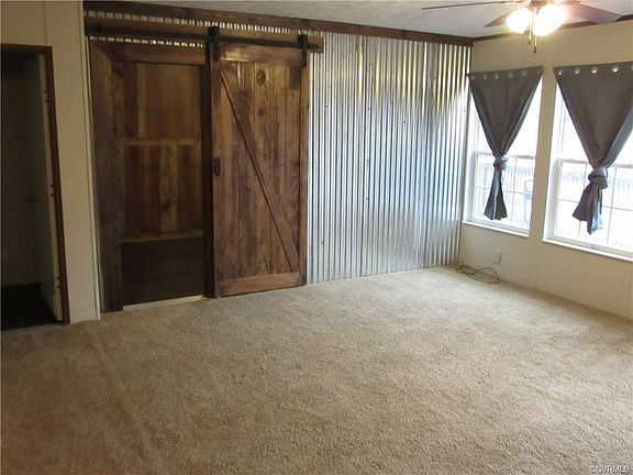 5th image of 8380 S Amelia Ave